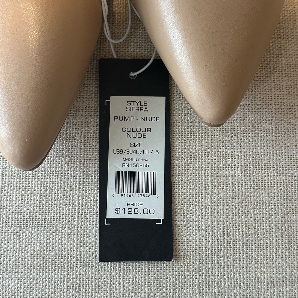 French Connection Tan / beige Pointed Toe Heels/ Pumps - Picture 5 of 11